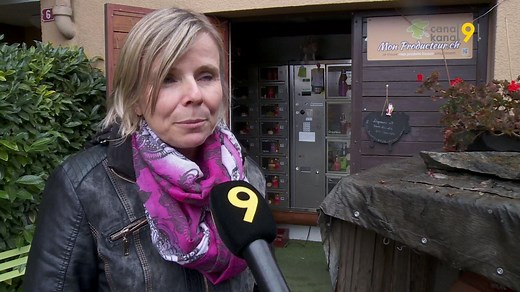 3K views · 27 reactions | Le Black Friday a été importé des États-Unis en 2014 pour la première fois en Suisse. Et depuis, son ampleur n’a fait que grandir… mais tout le monde ne suit pas le mouvement. Il y a le Fair Friday avec 150 magasins dans toute la Suisse qui proposent à leurs clients d’arrondir leur facture et d’offrir ce supplément à Caritas. Plusieurs boutiques de Sion ont adhéré au projet. | Canal9 | Facebook