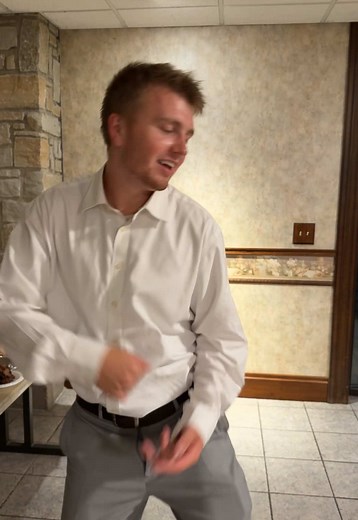 Zipper Struggles with Drunken Mishaps