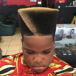 47K views · 189 reactions | Try The Black Peel Mask. Our Best Seller - Over 30,000 Happy Customers. www.Barber-Clips.com | Shop The Essentials ⚫️Black Peel Mask Pimple Poppers Teeth Whitening Charcoal Powder ‍♂️ Pacino's Pomade by: @alumnibarber | Barber Clips | Facebook