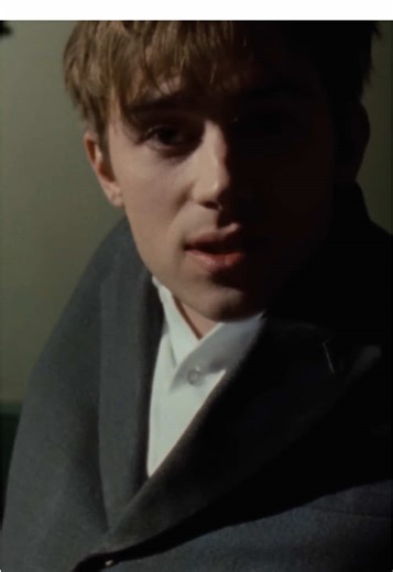 For Tomorrow, directed by Julien Temple and filmed on Primrose Hill, London. The 4K colour version is available now on YouTube. #blur #altmusic