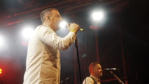 🎶 Only 5 days to go, St. John’s! 🎶 We’re absolutely buzzing to be heading back to Newfoundland – and this time stepping onto the stage at the Mary Brown’s Centre! To make it even better, we’re joined by the brilliant Irish Descendants – it’s going to be one serious night of music and craic! 🍀🎻 🎟️ Final tickets available below ⬇️ 📍 19 Event | General Admission (Floor) ⏰ Show starts 8PM The excitement is real – we can’t wait! 🍻 #WhistlinDonkeys #BackInNewfoundland #MaryBrownsCentre #StJohns