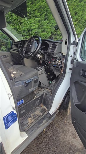 Cum se fac banii în UK!? Cine are de câștigat din afacerea asta? Van furat peste noapte și tot pacientul e cel care trebuie să plătească deranjul! #fyp #romaniinuk #foryoupage❤️❤️ #romania🇷🇴 #diaspora