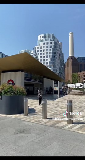 Battersea Power Station has a special place in my heart ❤️ #batterseapowerstation #wandsworth #southlondon #vauxh #nineelms #nothernline #hiddengemslondon #canarywharf #batterseapark