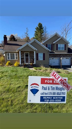 October has been a busy month for Beetlejuice and his bride!  (If you’d like Beetlejuice and his bride to sell your Haunted House call 570-500-SOLD 7653 or 570-253-9566) #meagherteam #remaxwayne #Honesdalepa #waynecountypa #timmeagher #paulandtim #timandheather | The Meagher Team at REMAX | Facebook