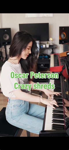 Let’s all fall to the left in the end!🎢🛸🏂 cuz that’s OP ! 😤🫧🎹 #music #jazz #piano #jazzpiano #solo #transcription #pianosolo #virtuoso #jazzlick #womeninjazz #pianogirl #pianistgirl #bebop #blues #viral #fyp #tiktokmusicians