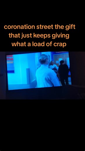 coronation street who writes this crap #corinationstreet#script #soaps#itv#ontv