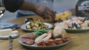 This Lobsterfest is for the fans (you know who you are 🦞🤤). Come dig in at Red Lobster or get your #Lobsterfest To Go. #Honest2GoodSeafood | Red Lobster