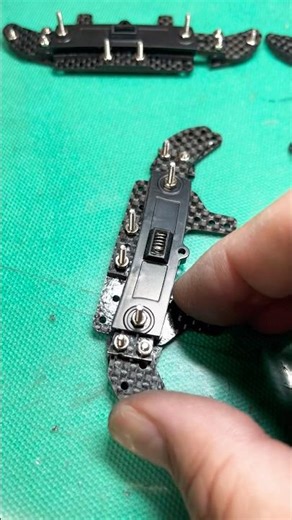 スラダン改造ほぼ完了しました🇮🇹🇸🇬 #mini4wdcustom #ミニ四駆 #tamiya #niwatori #mini4wditaly #niwatoriracing