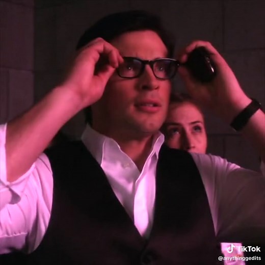 Clark and Lois Wedding: A Smallville Celebration