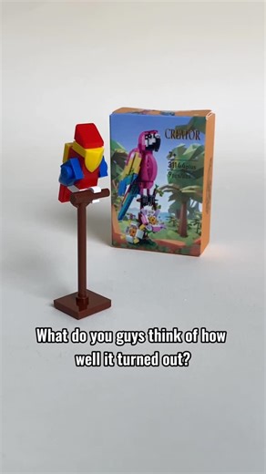 Toomanybricks on Instagram: "Tiny Scarlet Macaw building kit#moc #miniature #bricks #toomanybricks"