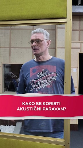 Danas vam predstavljamo 🥁 akustični paravan! Poslušajte kako zvuči na snimku, i probajte da čujete gde se sve koristi u radio dramama na aplikaciji RTS Zvuk! #paravan #akustika #acoustic #acousticcovers #rts #rtszvuk #radiobeograd
