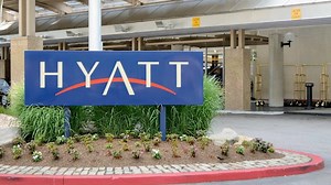 Hyatt & Kingsoft Cloud upgraded, Anglo American & Teck merger