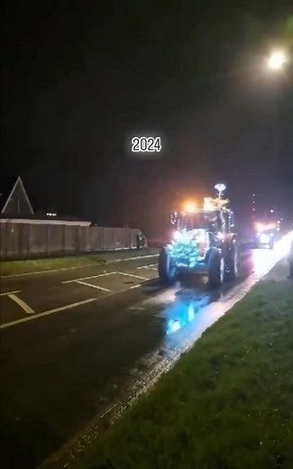 Counting down to this years Folkestone Christmas Tractor Run! 🚜✨ Take a look back at last year’s tractor magic…🚜🎄🎅 | Folkestone Christmas Tractor Run