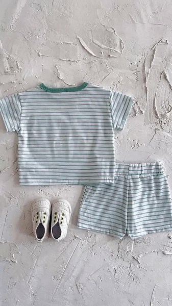 Baby Blue Striped Vintage Casual Loose-Fit Short Sleeve Tee & Shorts Set, Infant Clothing, Comfortable Summer for Kids #babyboyoutfit #stripedtwopieceset #babygirloutfitideas #easysummeroutfits #womenscasualset #toddlersoftoutfit #babyboyoutfitinspo #newbornoutfit #babyboyoutfits #shorts3pieceset