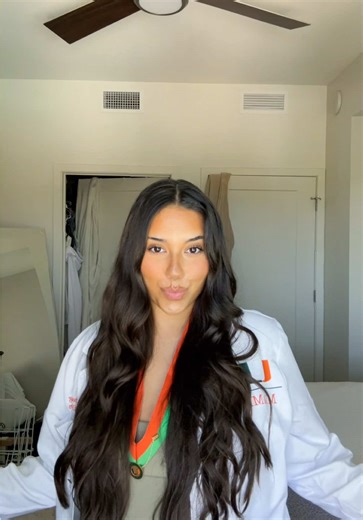 ABSN Program Insights: A Journey Through Nursing School