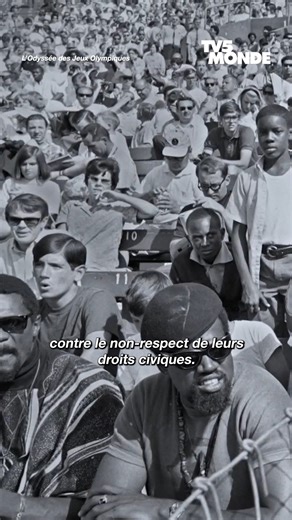 300K views · 6.9K reactions | Le poing levé du Black Power entre dans l’Histoire ✊ JO 1968, Mexico : Tommie Smith et John Carlos protestent contre le racisme et les injustices sociales sur le podium du 200m. Un geste fort pour les droits humains 磊 Le documentaire « L’Odyssée des Jeux Olympiques » est à retrouver sur TV5MONDE  | TV5MONDE | Facebook