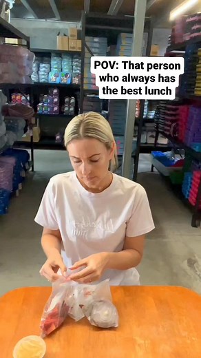 36K views · 108 reactions |  With a Cadbury mini flake to top it off #worklunch #whatsforlunch #mealprep #lunchbreak | Lunchbox Mini | Facebook