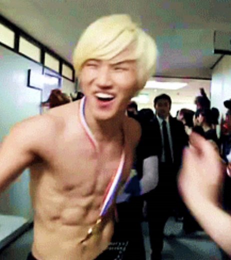 Daesung's Heartfelt Moment on Stage