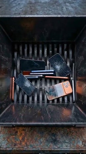 11x iPhone Destroyed in Shredder!🤯📱