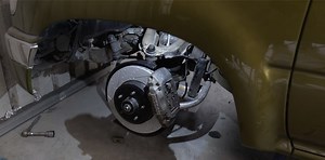 Here’s a video showing the process of doing a 91 Toyota hilux front brake upgrade. It uses skyline R33gtst calipers and BA falcon 298mm rotors. The billet hubs were machined my bickertech engineering. The rotors bolt straight up to the stock hilux spindles. This setup works for 84-05 hilux. The braking performance far exceeds stock brakes. This hilux is a contender for street machine of the year. Please vote using the link in the comments 😁 | Khaos Design