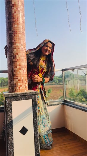 Basanti Choudhary🇮🇳💪 on Instagram: "Again go with trend ❤️❤️#jaatni #instagood #instagram #shekhawati #rajasthanidress #dancevideo #rajasthanisong #🙏🏻🙏🏻❤️❤️"