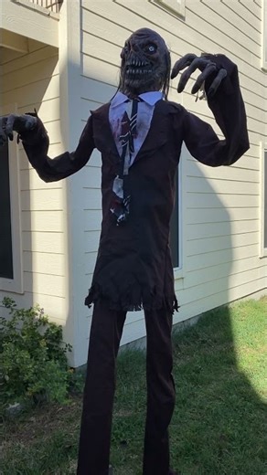 JOYIN 2024 Zombie With Suit