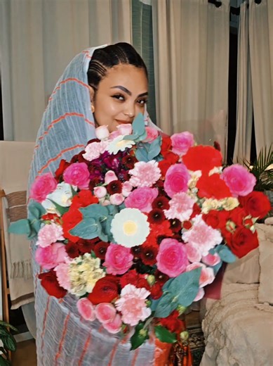 فيديوهات أنشأها Day_2_Day_Living (@day_2_day_living) باستخدام original sound - ❤️አስቴር አወቀ❤️(Fan)