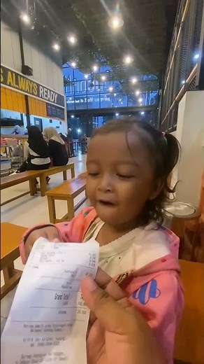 Yora wants to go home #trending