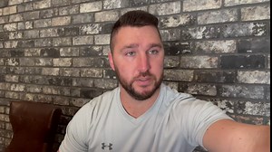 Little World Retractable Clothesline 304 Stainless Steel Durable with Heavy Duty Adjustable Rope Shower Clothes Line for Indoor and Outdoor (9.2FT Steel String)