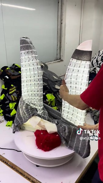 Men's Sweater Manufacturing: Insights from a Factory