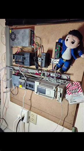 Cómo armar un tablero de pruebas de PLC