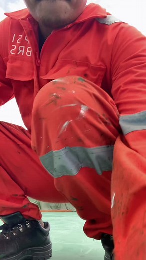 Learn the 'Am I Wrong' Dance Tutorial from Mannex