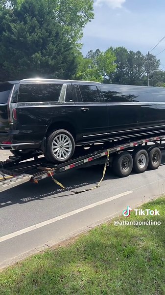 #atlantalimoservice #atl #stretchlimo #escaladelimo #cadillacescalade #escaladelimo #limo #wedding #promlimo NEW ESCALADE STRETCH LIMO CALL TO BOOK YOUR NEXT RIDE 404-410-0131