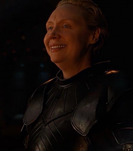 Lady Brienne Becomes a Knight 🥺❤️ || Brienne of Tarth || Jaime Lannister #gameofthrones #shorts