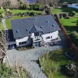 80K views · 79 reactions | Zweifel, die Farbe Ihrer Fassade zu bestimmen? Fordern Sie Ihr kostenloses Muster an. | Cedral by Etex | Facebook