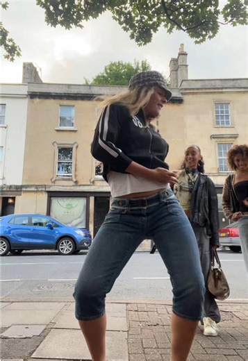 Learn the Latest Dance Moves from Sean Bankhead