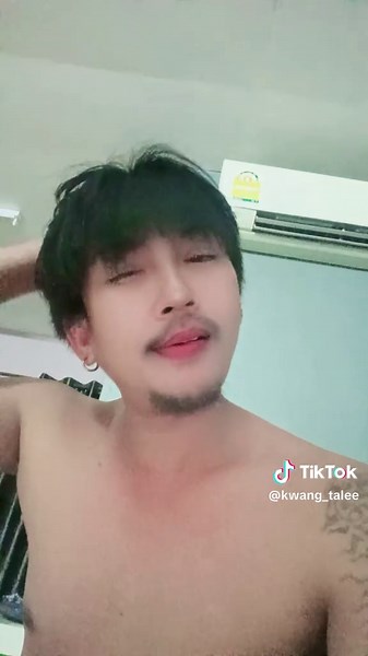 วิดีโอของ 🦌kwang🦌 (@kwang_talee) พร้อมเพลง เสียงต้นฉบับ - Black Cloud