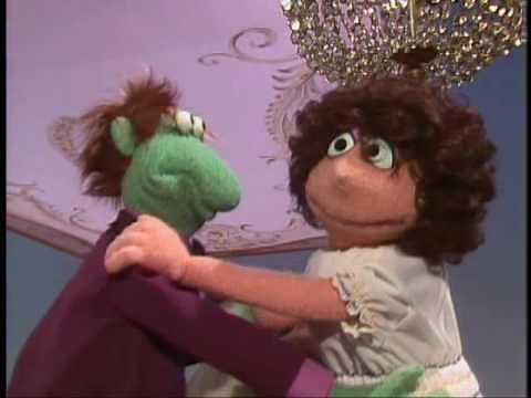 The Muppet Show: At The Dance (Episode 42)