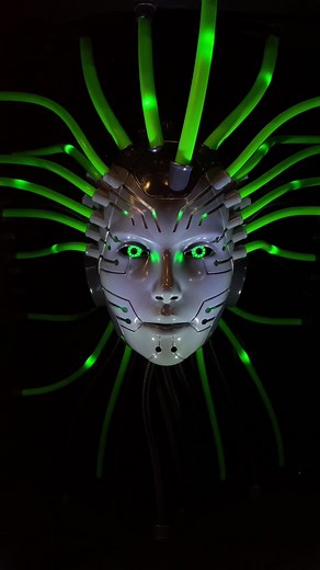 S.H.O.D.A.N. vs GLADOS: Epic System Shock Cosplay at Gamescom 2022