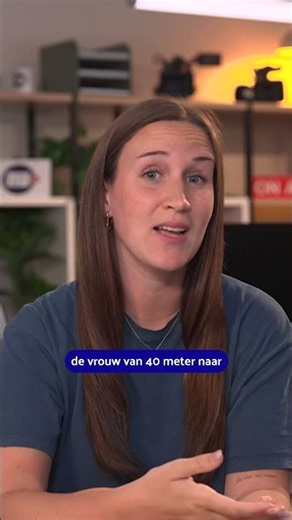 Heftig: de vrouw werd van de brug geduwd, maar zat niet vast aan een touw. #NUnl #Nieuws #Bungeejump