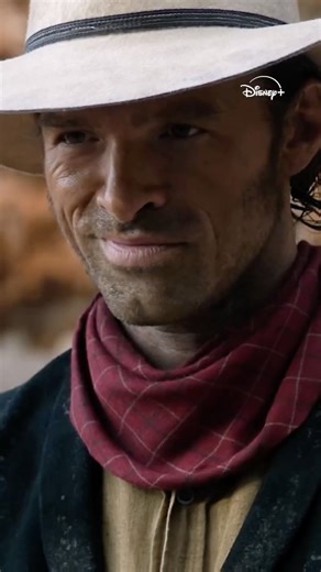 La Vie en Films | Premiere bande-annonce de la série Lucky Luke 🌵 Le 23 mars sur Disney + Plus de 17 ans après le film de James Huth porté par Jean... | Instagram