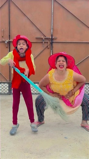 Mummy, mummy, potty #comedy #sorts #viral