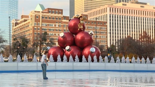 Unseasonably warm winter forces North Texas ice rinks to adapt