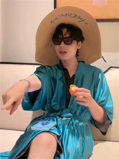 [230326] Lý do lai-Ti Đỗ rời nhóm BTS vào 10 năm về trước là bởi vì... cre: live của a2 @Hồ Đông Quan #lighT #HoDongQuan #SWAN #tanbinhtoannang #foryoupage