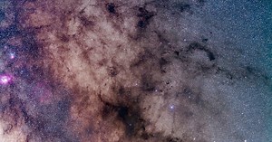 A 1,000 light year bubble unveils link between supernovae and new stars