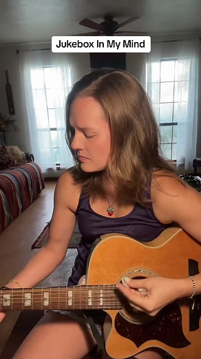 Exploring Classic Country Music: Alabama Jukebox Hits