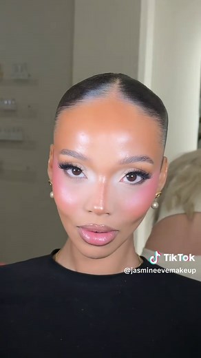 Soft Glam Makeup Tutorial for Prom
