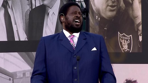 Former Raiders guard Henry Lawrence sings musical tribute to John Madden