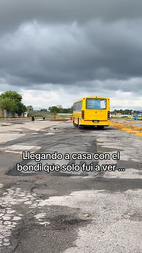 De los creadores de : es solo una amiga/o Amor me voy a ver un bondi a los dados, procede a comprar🤭😁 #colectivos #mercedesbenz #transporte #urbano #micros #dontorcuato #agencialosdados | LD Agencialosdados