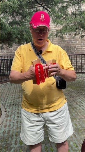 Kuai Ban – Beijing’s Traditional Bamboo Clappers